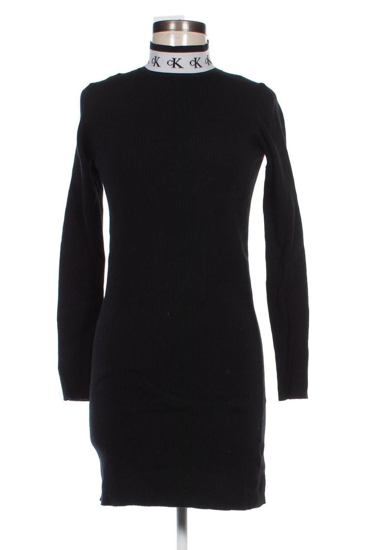 Rochie Calvin Klein Jeans, Mărime M, Culoare Negru, Preț 223,99 Lei