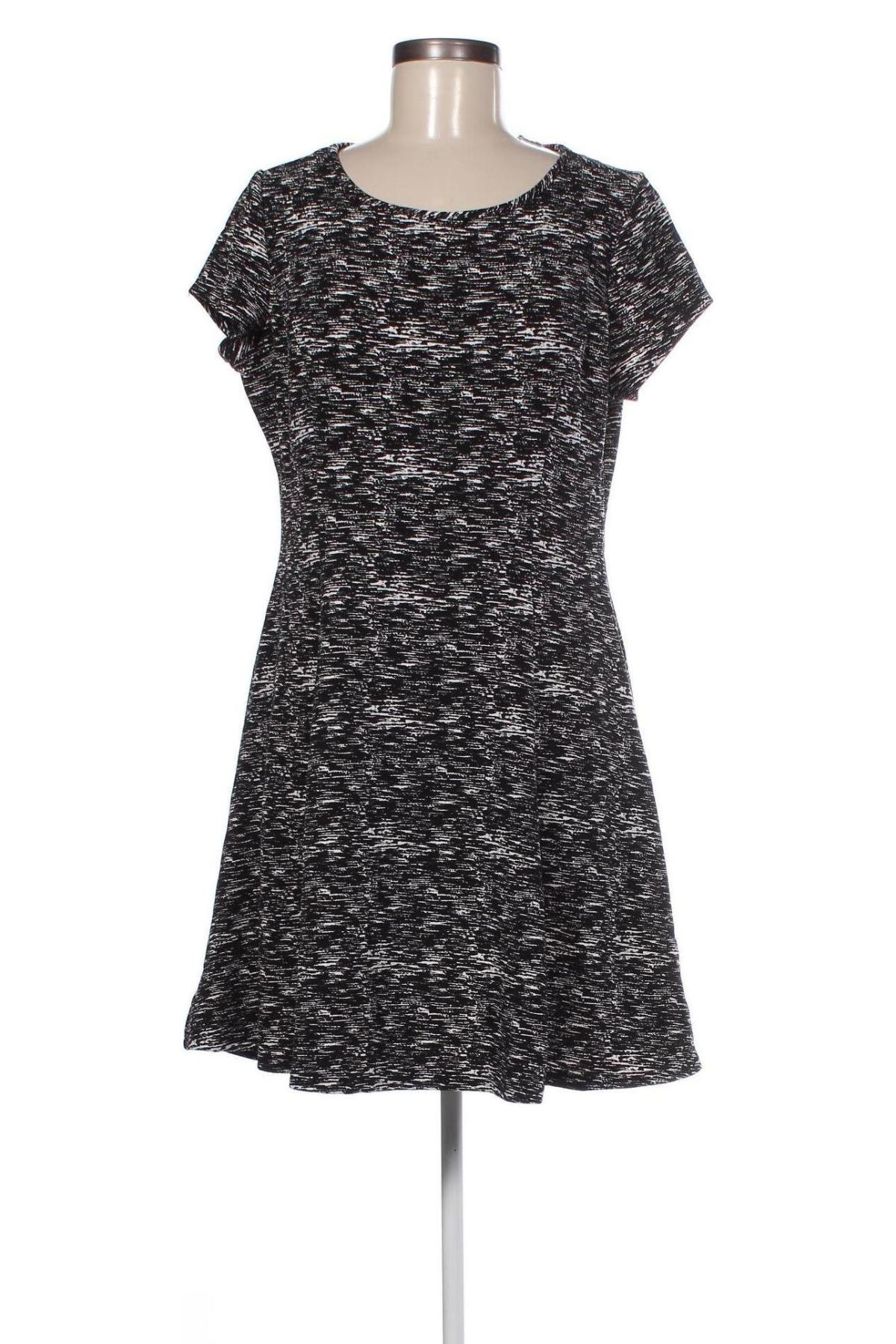 Kleid Jessica, Größe L, Farbe Schwarz, Preis 14,99 €