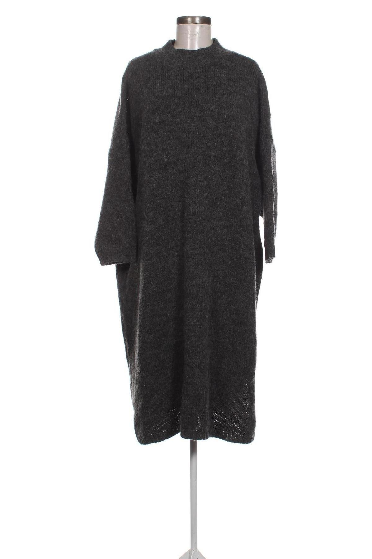 Kleid Monki, Größe L, Farbe Grau, Preis 28,00 €