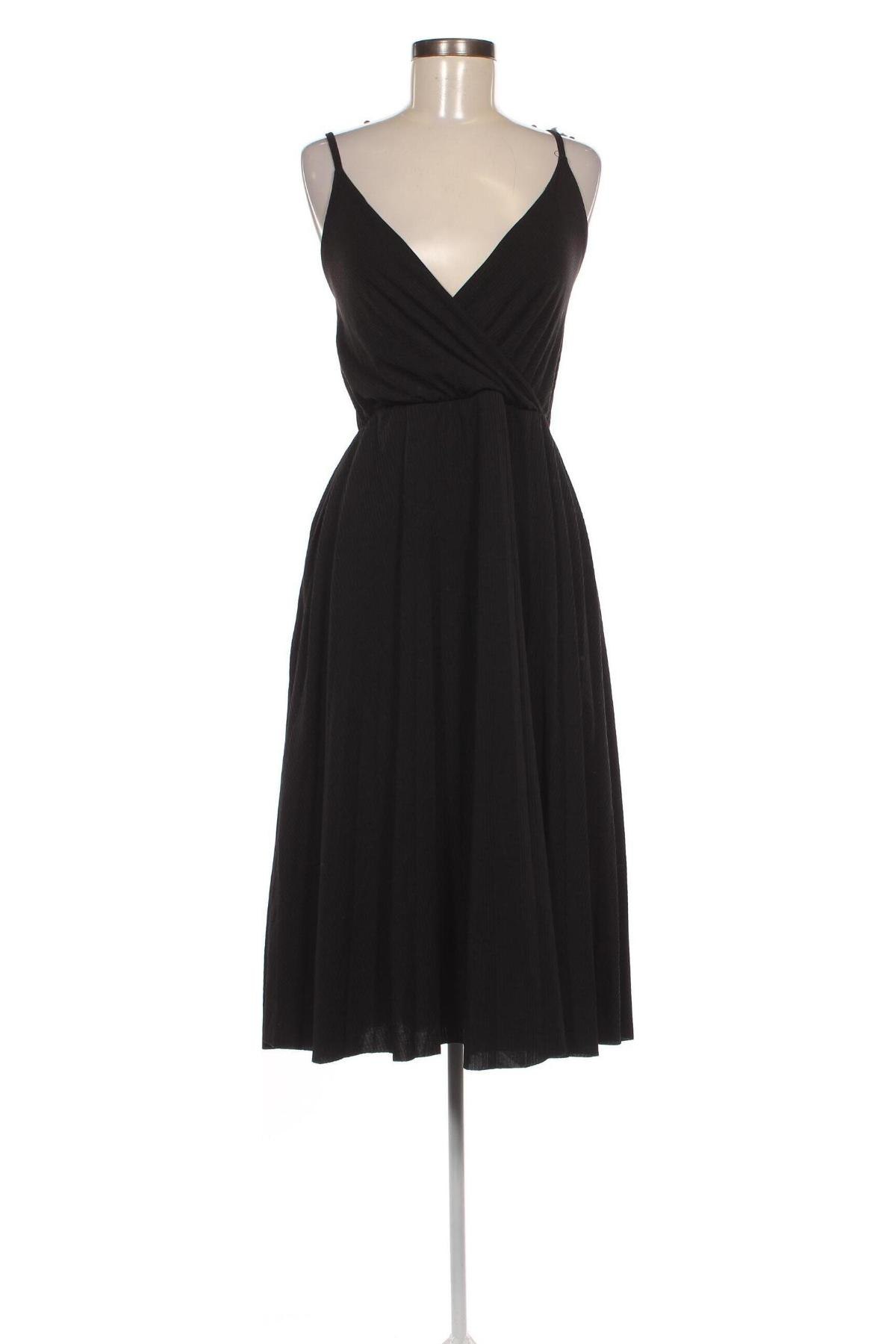 Kleid Trendyol, Größe M, Farbe Schwarz, Preis € 33,99