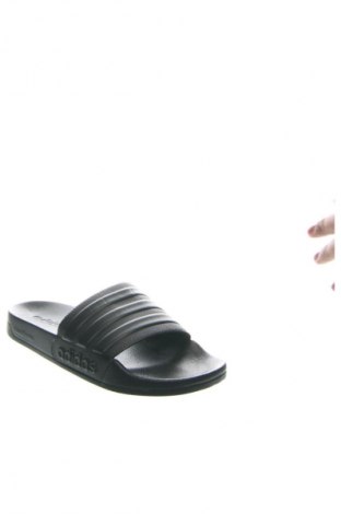 Papuče Adidas, Veľkosť 42, Farba Čierna, Cena  35,95 €