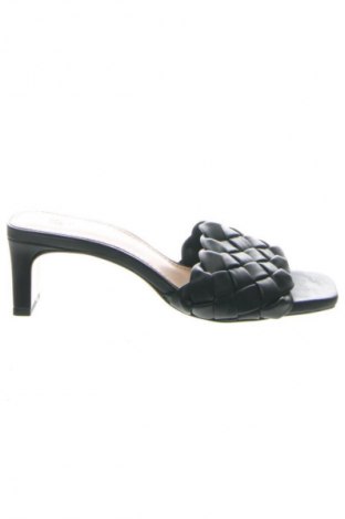 Pantofle H&M, Velikost 35, Barva Černá, Cena  926,00 Kč