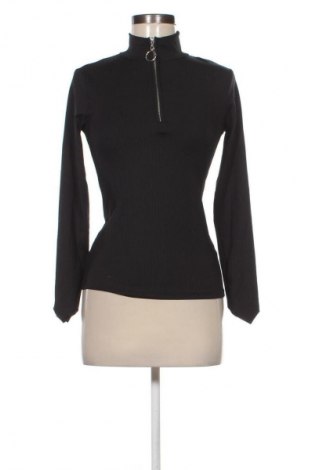 Дамска блуза Amisu, Размер S, Цвят Черен, Цена 8,99 лв.