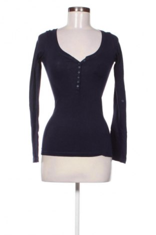 Damen Shirt Bershka, Größe S, Farbe Blau, Preis € 9,72