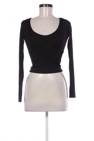 Damen Shirt Bershka, Größe XS, Farbe Schwarz, Preis 9,72 €