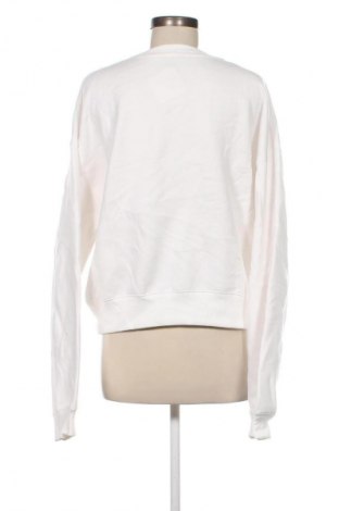 Damen Shirt Bershka, Größe L, Farbe Weiß, Preis 6,99 €