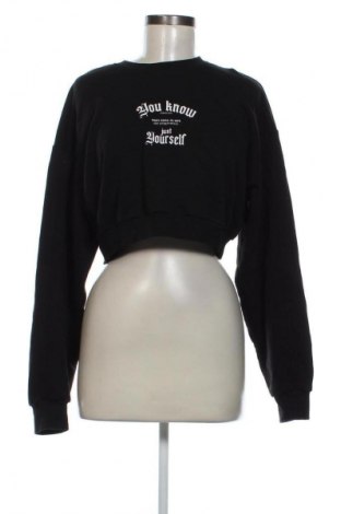 Damen Shirt Bershka, Größe S, Farbe Schwarz, Preis 12,89 €