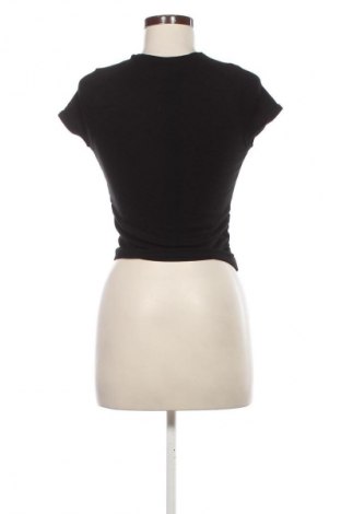 Damen Shirt Bershka, Größe L, Farbe Schwarz, Preis € 15,99