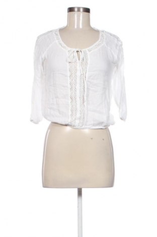 Dámská halenka Bershka, Velikost M, Barva Bílá, Cena  279,00 Kč