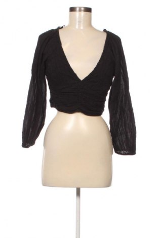 Női blúz Bershka, Méret M, Szín Fekete, Ár 3 800 Ft