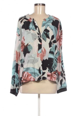 Дамска блуза Betty & Co, Размер XL, Цвят Многоцветен, Цена 47,85 лв.