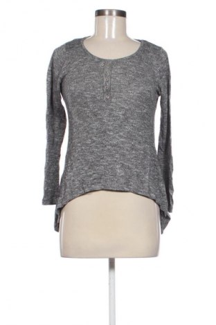 Dámská halenka Blind Date, Velikost M, Barva Šedá, Cena  99,00 Kč