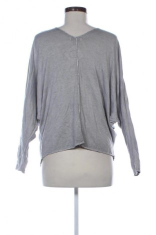 Γυναικεία μπλούζα Colloseum, Μέγεθος S, Χρώμα Γκρί, Τιμή 2,99 €