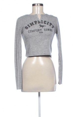 Γυναικεία μπλούζα DAZY, Μέγεθος S, Χρώμα Γκρί, Τιμή 9,72 €