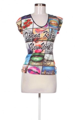 Дамска блуза DKNY Jeans, Размер S, Цвят Многоцветен, Цена 68,00 лв.