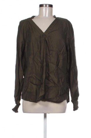 Damen Shirt Free Quent, Größe M, Farbe Grün, Preis 17,36 €