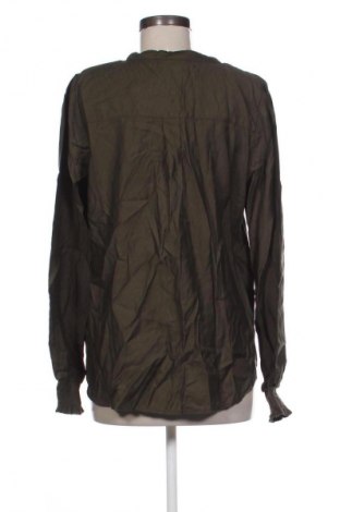 Damen Shirt Free Quent, Größe M, Farbe Grün, Preis 17,36 €