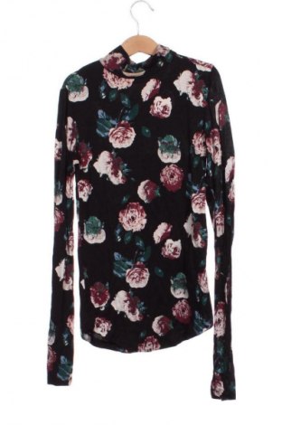 Damen Shirt Gina Tricot, Größe XS, Farbe Mehrfarbig, Preis € 9,99