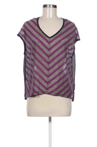 Дамска блуза Guess, Размер XS, Цвят Многоцветен, Цена 48,00 лв.