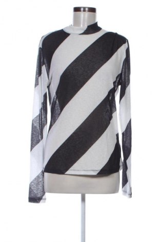 Damen Shirt H&M, Größe XL, Farbe Mehrfarbig, Preis 8,99 €