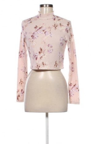 Γυναικεία μπλούζα H&M, Μέγεθος M, Χρώμα Πολύχρωμο, Τιμή 9,70 €