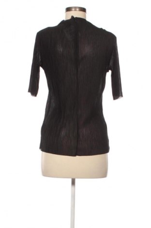 Bluzka damska Mtwtfss Weekday, Rozmiar S, Kolor Czarny, Cena 41,38 zł