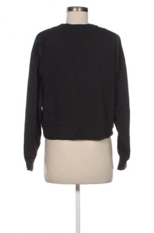 Dámská halenka Nike, Velikost S, Barva Černá, Cena  519,00 Kč