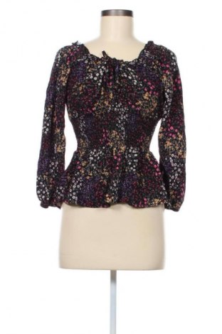 Дамска блуза No Boundaries, Размер M, Цвят Многоцветен, Цена 19,00 лв.