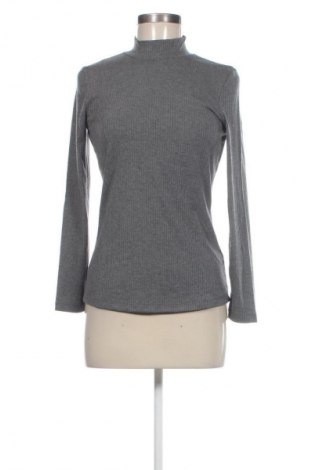 Bluză de femei ONLY, Mărime M, Culoare Gri, Preț 25,99 Lei