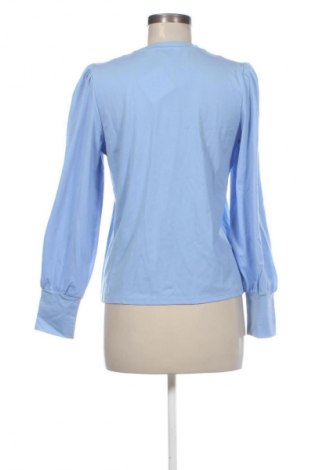 Дамска блуза Object, Размер S, Цвят Син, Цена 77,99 лв.