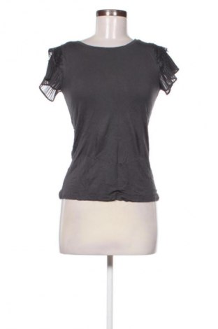 Dámská halenka Orsay, Velikost M, Barva Šedá, Cena  277,00 Kč