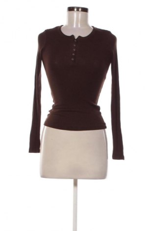 Damen Shirt Pull&Bear, Größe S, Farbe Braun, Preis 9,72 €