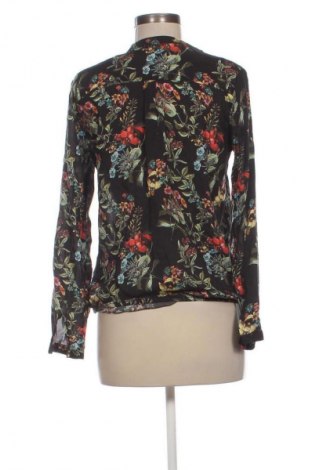 Damen Shirt Reserved, Größe S, Farbe Mehrfarbig, Preis € 7,99