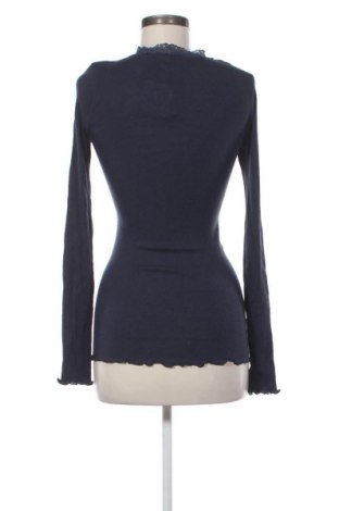 Damen Shirt Rosemunde, Größe M, Farbe Blau, Preis 71,99 €