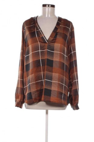 Дамска блуза Sisters Point, Размер M, Цвят Многоцветен, Цена 34,00 лв.