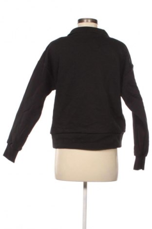 Дамска блуза Smiling, Размер S, Цвят Черен, Цена 17,99 лв.