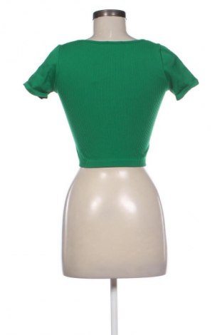 Damen Shirt Stradivarius, Größe XS, Farbe Grün, Preis 9,79 €