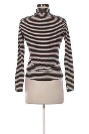 Bluzka damska Stradivarius, Rozmiar M, Kolor Kolorowy, Cena 43,68 zł