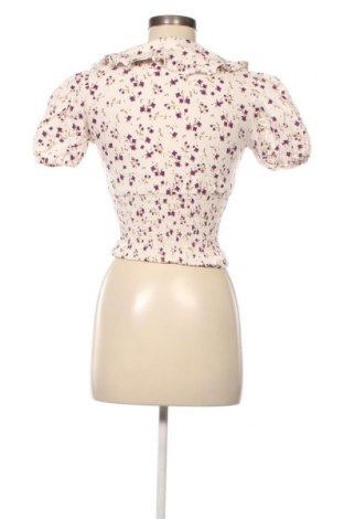 Dámská halenka Stradivarius, Velikost M, Barva Vícebarevné, Cena  277,00 Kč