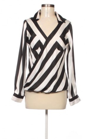 Дамска блуза Tuzzi, Размер S, Цвят Многоцветен, Цена 77,99 лв.