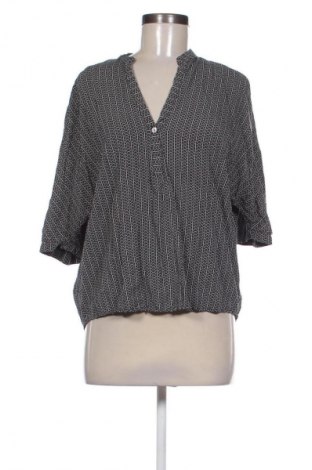 Дамска блуза Unbranded, Размер M, Цвят Многоцветен, Цена 21,00 лв.