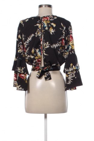 Дамска блуза Unbranded, Размер M, Цвят Многоцветен, Цена 19,04 лв.