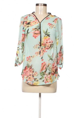 Дамска блуза Unbranded, Размер M, Цвят Многоцветен, Цена 19,00 лв.