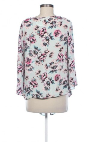 Дамска блуза Unbranded, Размер L, Цвят Многоцветен, Цена 19,00 лв.