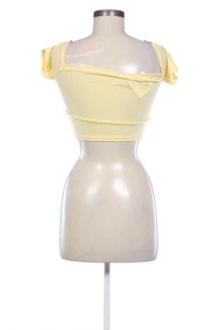 Дамска блуза Unbranded, Размер S, Цвят Жълт, Цена 19,00 лв.