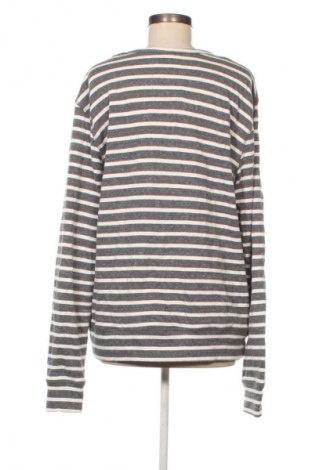 Дамска блуза Unbranded, Размер L, Цвят Многоцветен, Цена 6,99 лв.