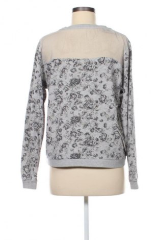 Дамска блуза Unbranded, Размер M, Цвят Многоцветен, Цена 19,00 лв.