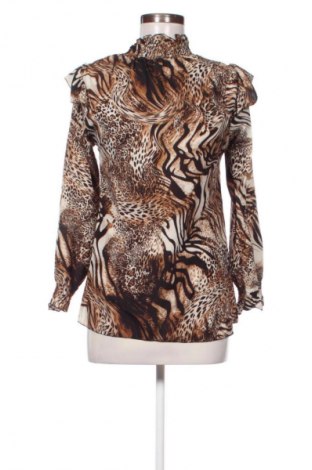 Дамска блуза Unbranded, Размер M, Цвят Многоцветен, Цена 19,00 лв.