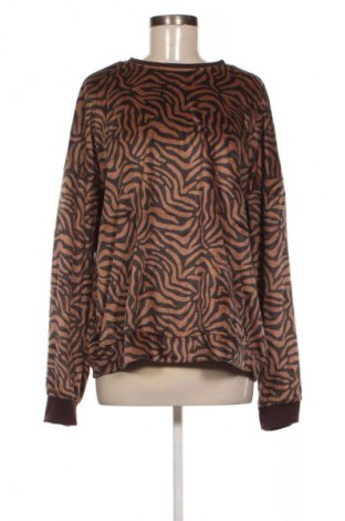 Női blúz Unbranded, Méret L, Szín Sokszínű, Ár 1 799 Ft