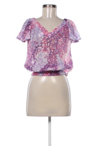 Дамска блуза Unbranded, Размер M, Цвят Многоцветен, Цена 19,04 лв.